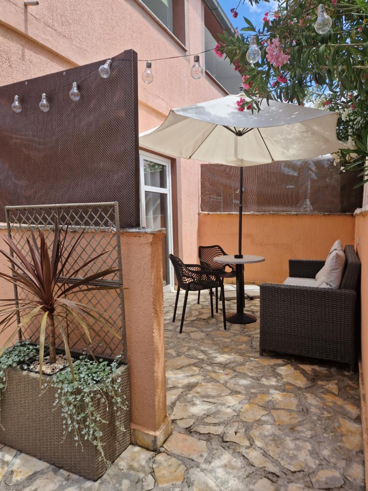 Aurelia Apartments, ויר מראה חיצוני תמונה